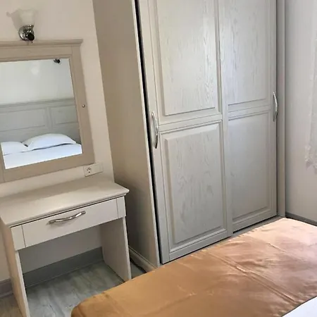 Parilti Beach Houses Apartament